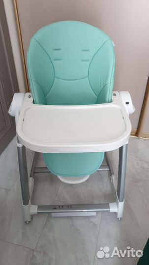 Стульчик для кормления с электрокачелей