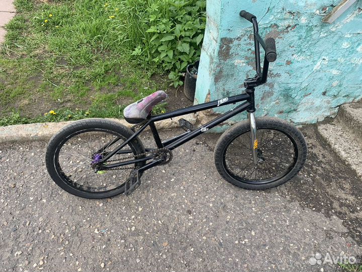 Трюковой велосипед bmx