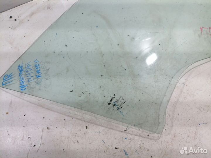 Стекло двери переднее правое (Geely Coolray)