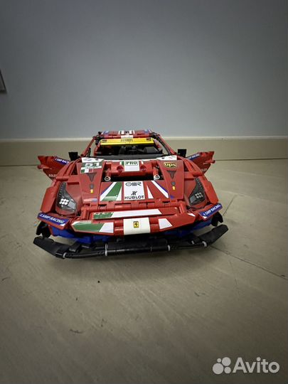 Lego Technic Ferrari 488 GTE