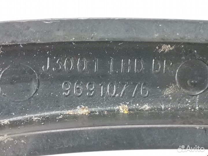 Щеткодержатель (поводок стеклоочистителя, дворник)