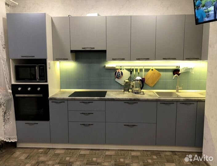 Практичный кухонный гарнитур от производителя