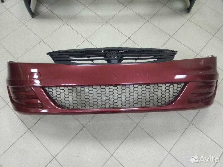 Бампер передний Renault Logan Фаза 2 в цвет