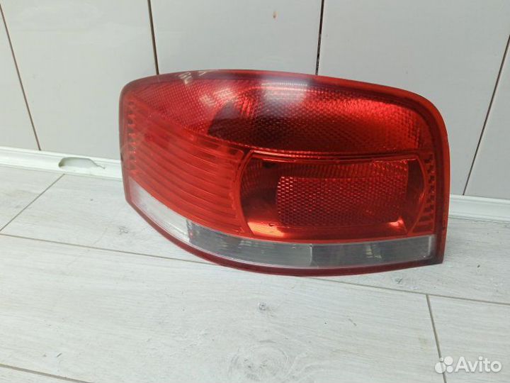 Фонарь задний левый Audi A3 хэтчбек BGU 2005