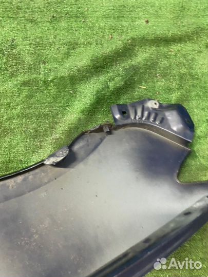 Крыло переднее правое Mazda 3 BK седан Z6 2007
