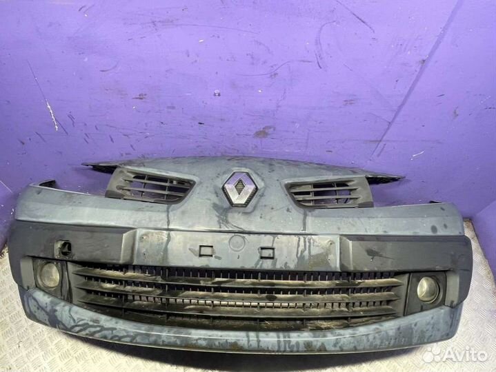 Бампер передний Renault Megane 2 2007