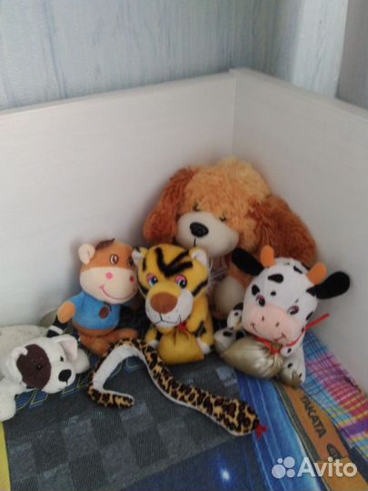 Мягкие игрушки много