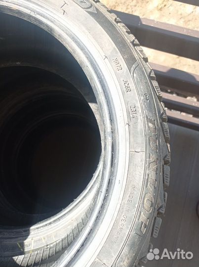 Dunlop Ice Touch 225/45 R17