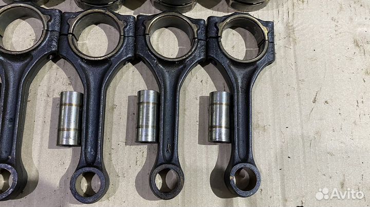 Поршень с шатуном BMW series 3 E46 M54B22