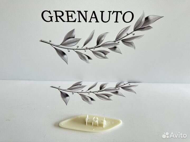 Mazda CX 7 крышка форсунки фары правая 10-12