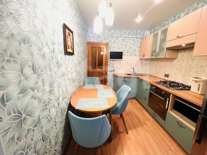 3-к. квартира, 57,9 м², 2/5 эт.