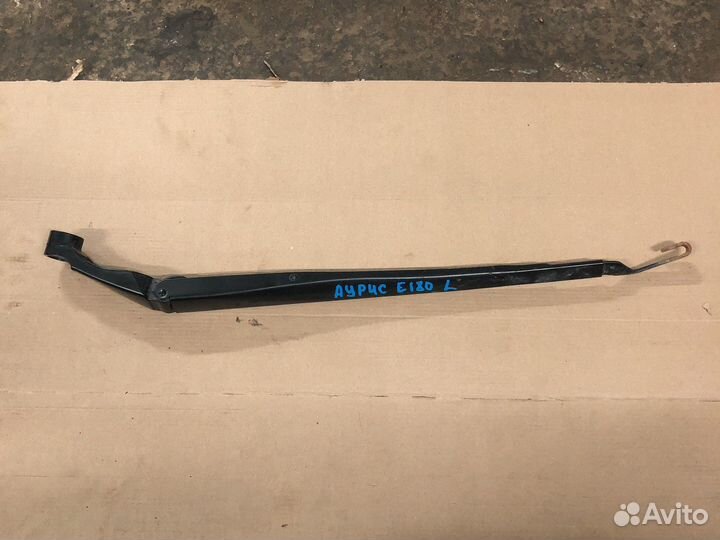 Toyota auris поводок щёток