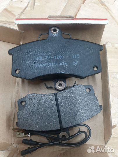 Колодки передние с датчиком для Ваз