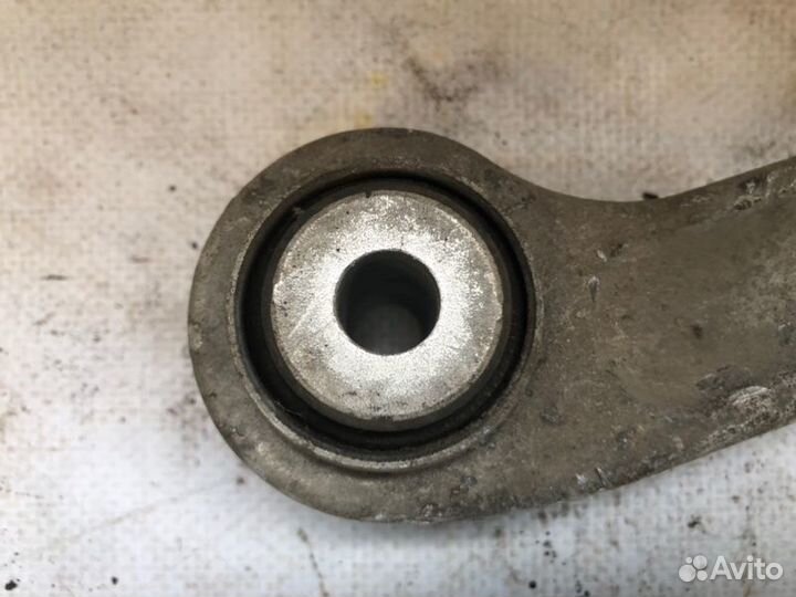 Рычаг подвески задний правый Mercedes-Benz