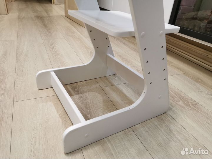 Детский растущий стул