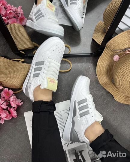 Кеды adidas женские белые