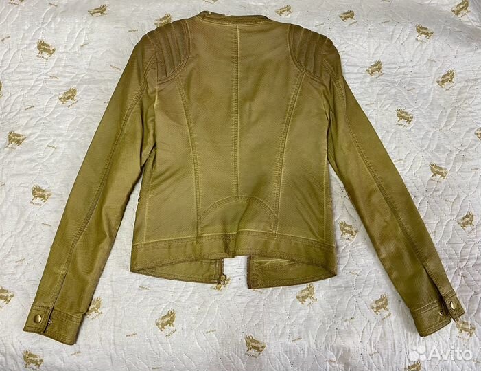 Куртка женская