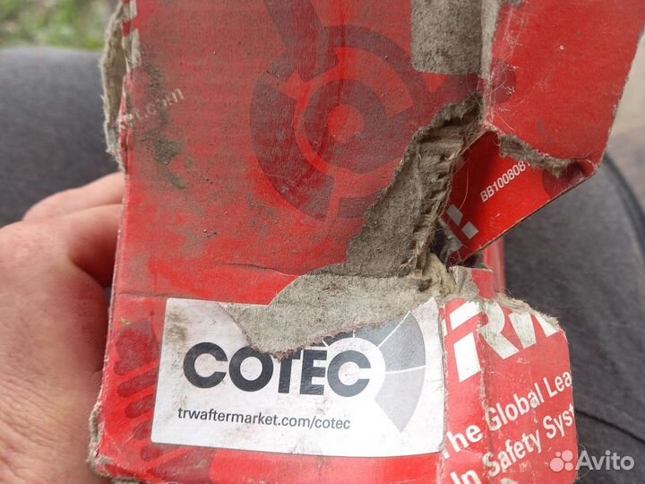 Тормозные калодки на митсубишы паджеро2,asx