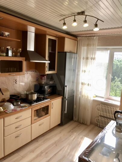 3-к. квартира, 63 м², 8/9 эт.