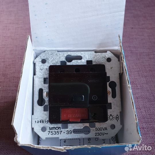 Выключатель Simon инфракрасный 40-500Вт 75357-39