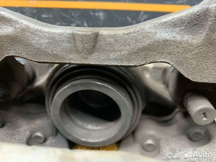 Суппорт передний правый Audi A4 B8/8K cdnc 2013