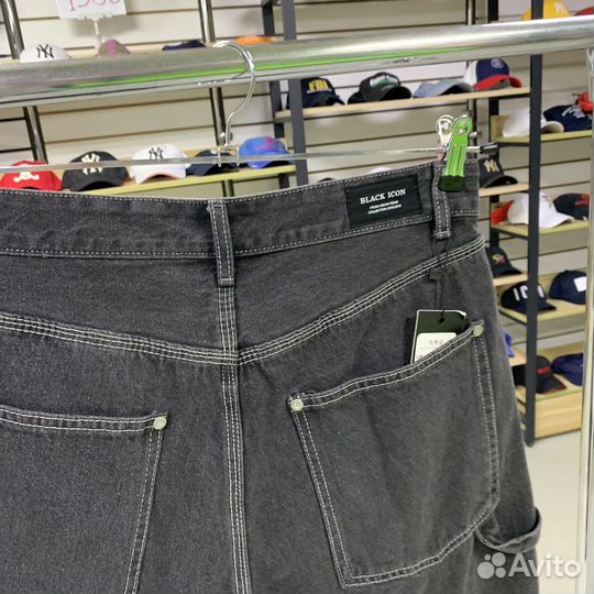 Шорты Black Icon