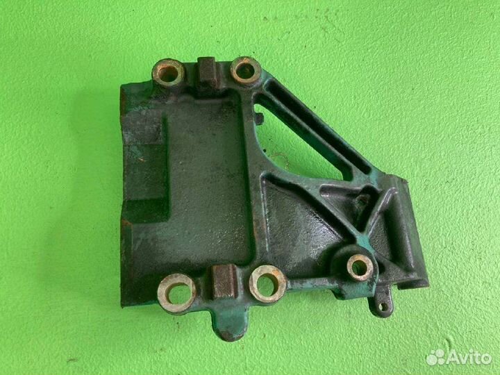 Кронштейн крепления volvo FH13