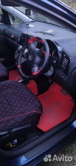 Toyota Wish 1.8 AT, 2004, 153 000 км