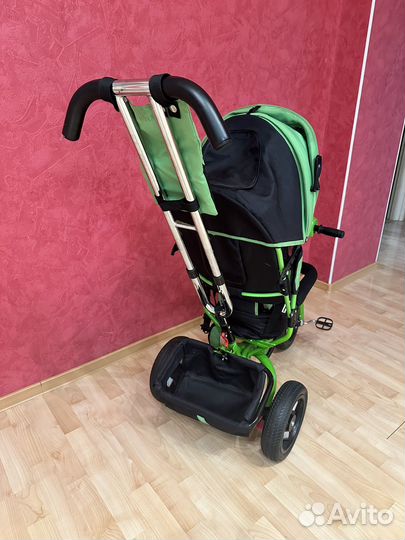 Детскиц трехколесный велосипед Lamborghini