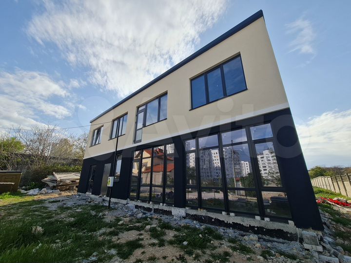 Свободного назначения, 100 м²