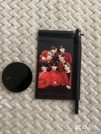 BTS флажок MAP OF THE soul