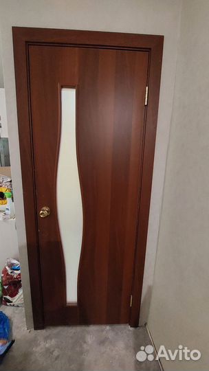 Дверь деревянная бу