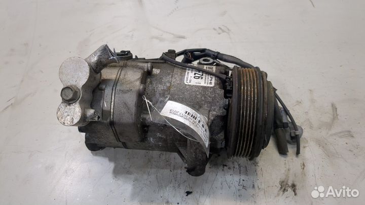 Компрессор кондиционера Opel Astra J