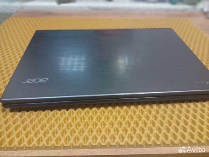 Acer i5 2450m/8gb ddr3/Intel HD/SSD