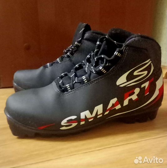 Беговые лыжи