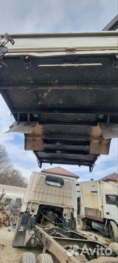 Кузов nissan atlas