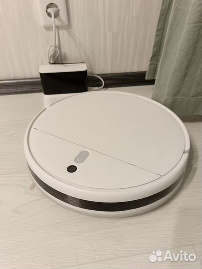 Моющий робот пылесос Xiaomi Mi Vacuum-Mop 2 Lite