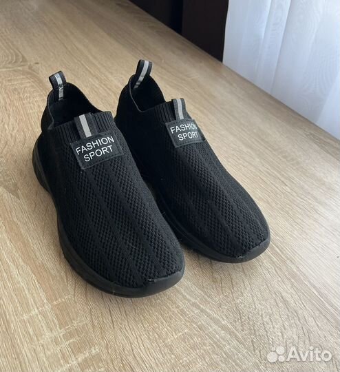 Кроссовки сетка 36