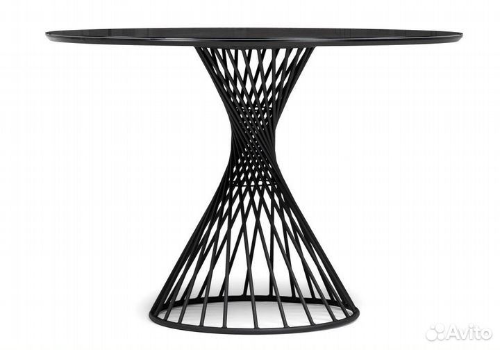 Стол обеденный