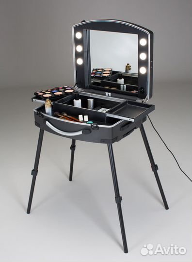Аренда макияжной станции, чемодана для визажистов