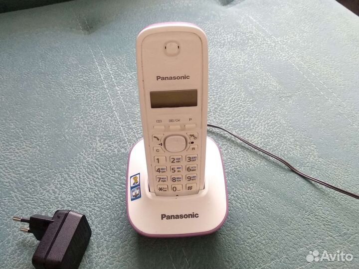 Телефон panasonic