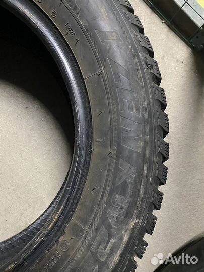 Kumho I'Zen KW22 195/65 R15
