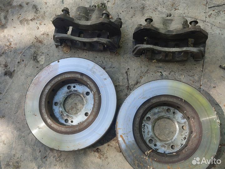 Диски тормозные с супортами