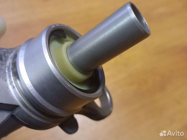 Главный тормозной цилиндр renault megane2 МКПП