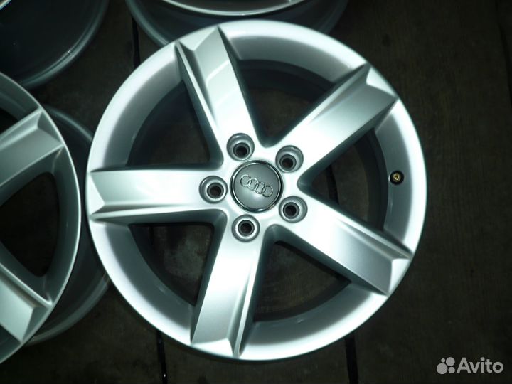 Отличные оригинал Audi A4, A6, A3, R16 5x112