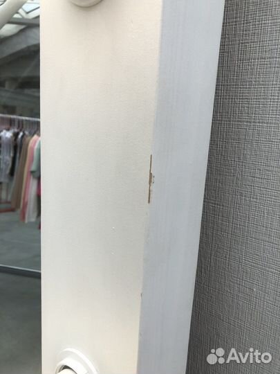 Гримерное зеркало с лампочками