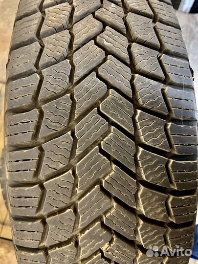 Michelin X-Ice 185/65 R15