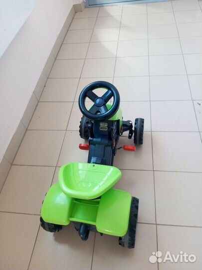 Продам детский велосипед трактор