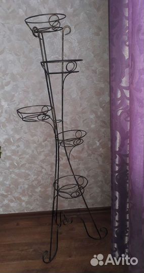 Подставка для цветов напольная