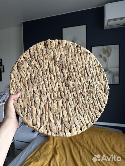 Плетеный декоративный поднос